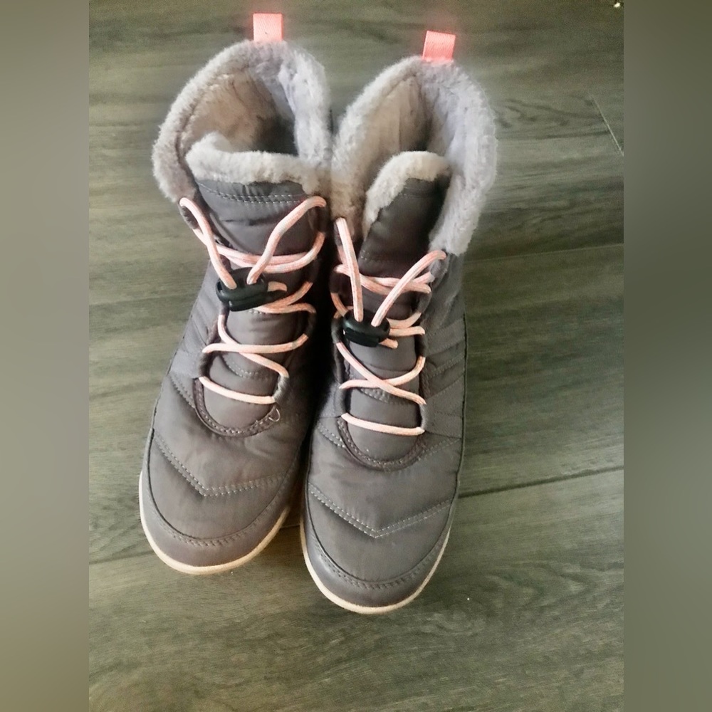 Sorel Big Girls Snow Boots Size 6